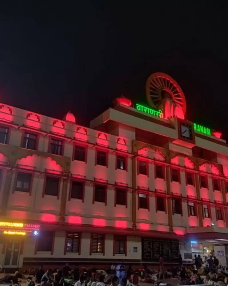 Cantt Railway Station - 3.5Km