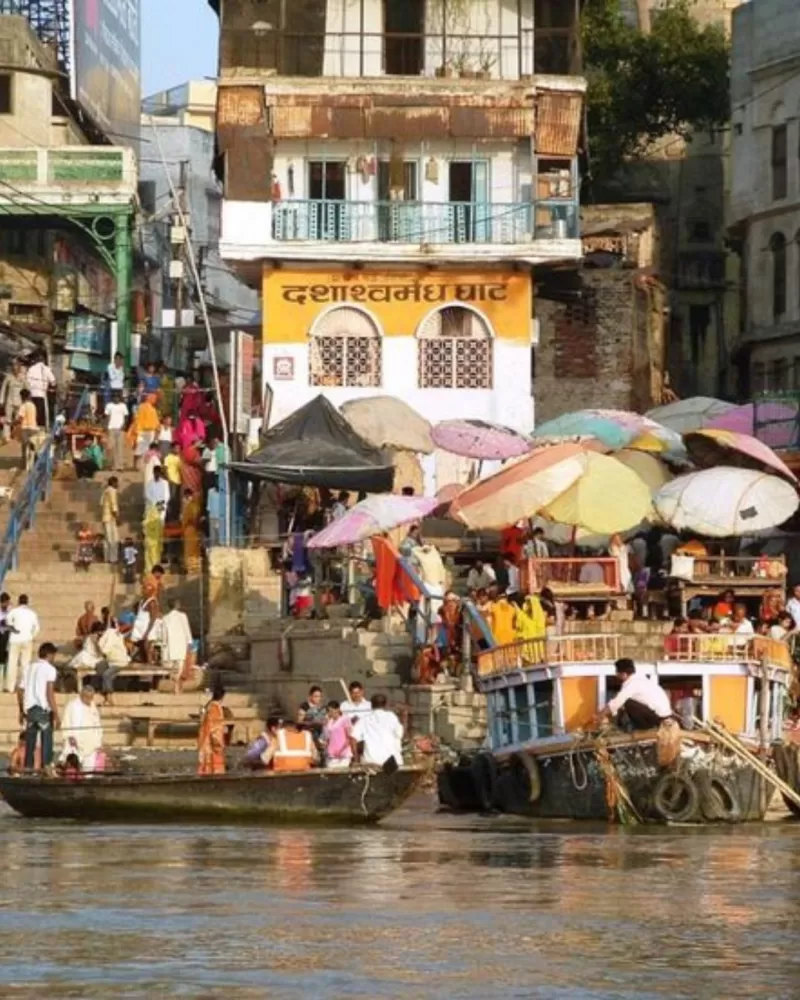Dashashwamedh Ghat- 4Km